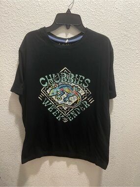 chubbies Black Tee with Multicolor Lizard Graphic